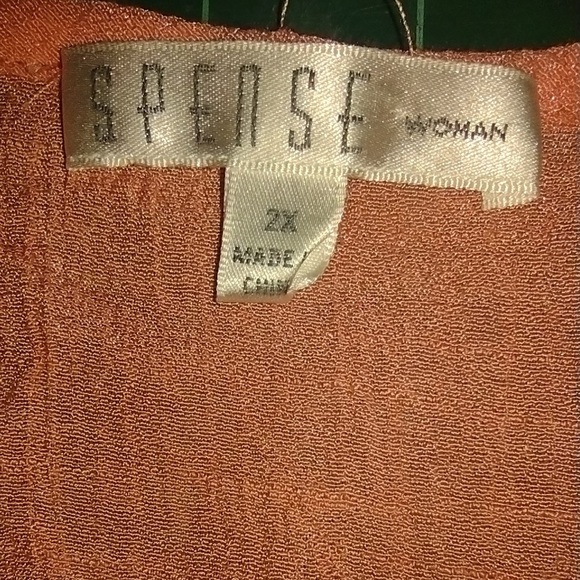 Set of Blue, White, and Coral Lightweight Sleeveless Tops 2X - Picture 4 of 11